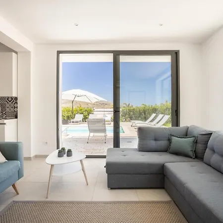 Grande Privata Con Piscina A Scopello