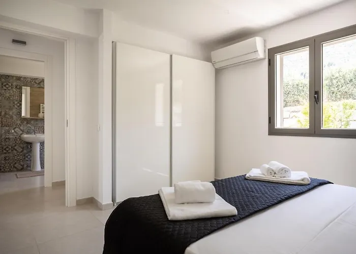 Grande Privata Con Piscina A Scopello